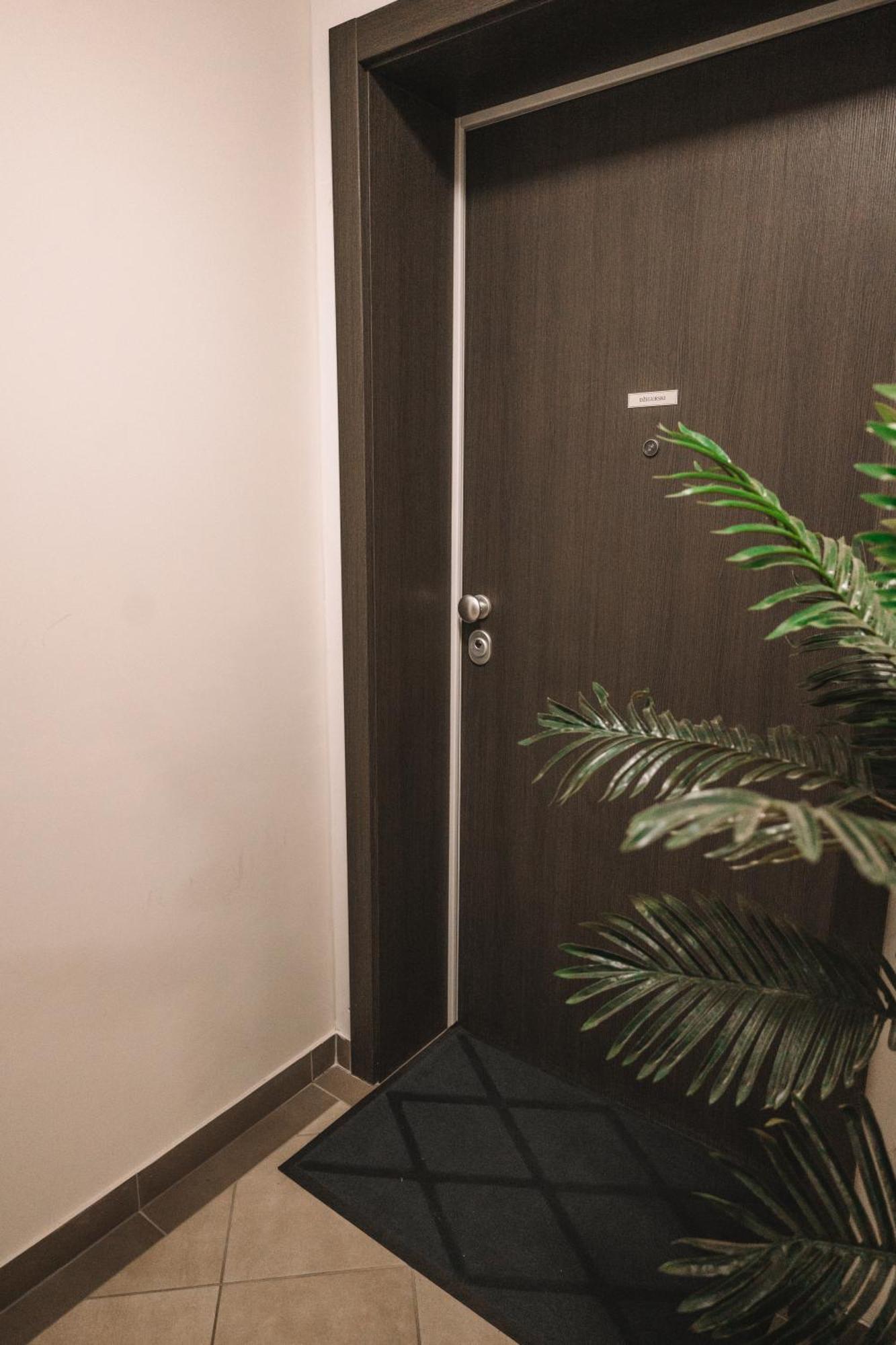 Flexible Selfcheckins 66 - Zagreb - Loggia - 80M2 - New - Luxury - Garage - 2 Bedrooms Eksteriør bilde