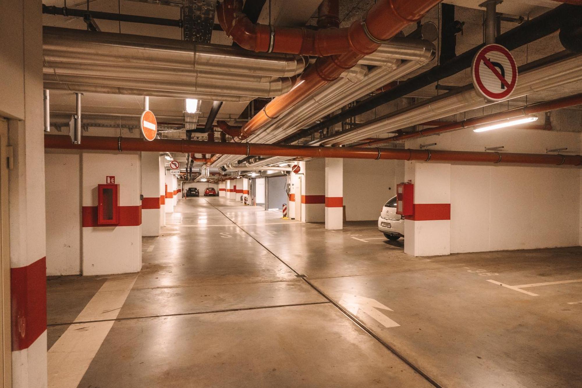 Flexible Selfcheckins 66 - Zagreb - Loggia - 80M2 - New - Luxury - Garage - 2 Bedrooms Eksteriør bilde